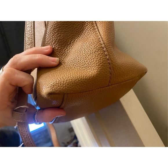 Tory Burch Britten Leather Satchel Tote/Shoulder Bag Bark Brown Tan, MSRP $495 - Picture 12 of 15